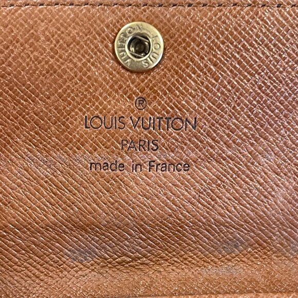 Louis Vuitton Vintage Monogram 6 Key Cles - Preowned - Picture 4 of 9